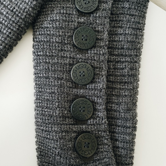 UGG Classic Cardi Button Grey Knit Boot - Picture 2 of 7